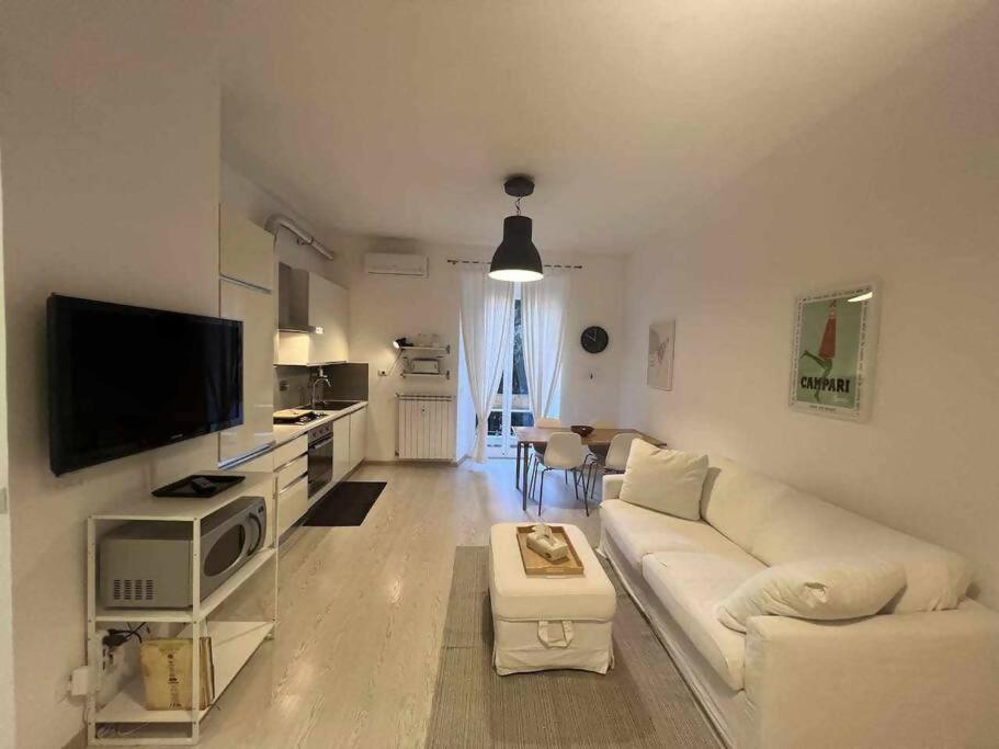 Modern Apartment In Monteverde Rome Exterior photo